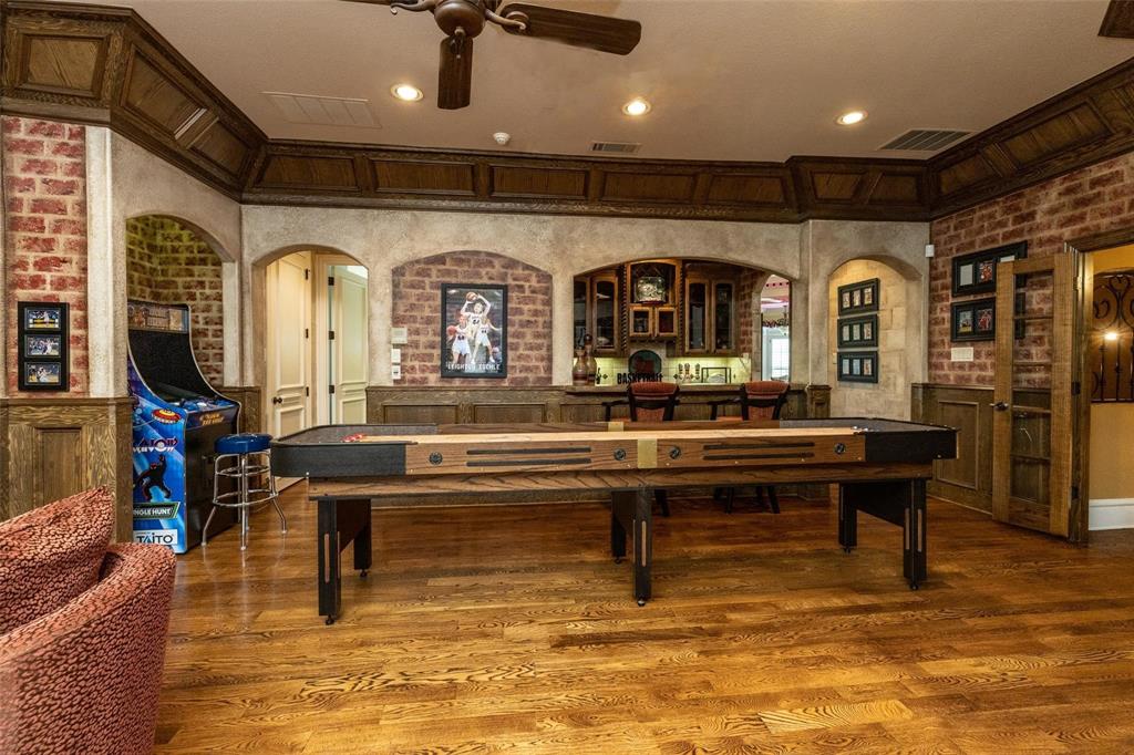 The Estates At Tour 18 - Residential