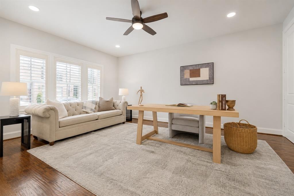 2110 Helsminster Drive