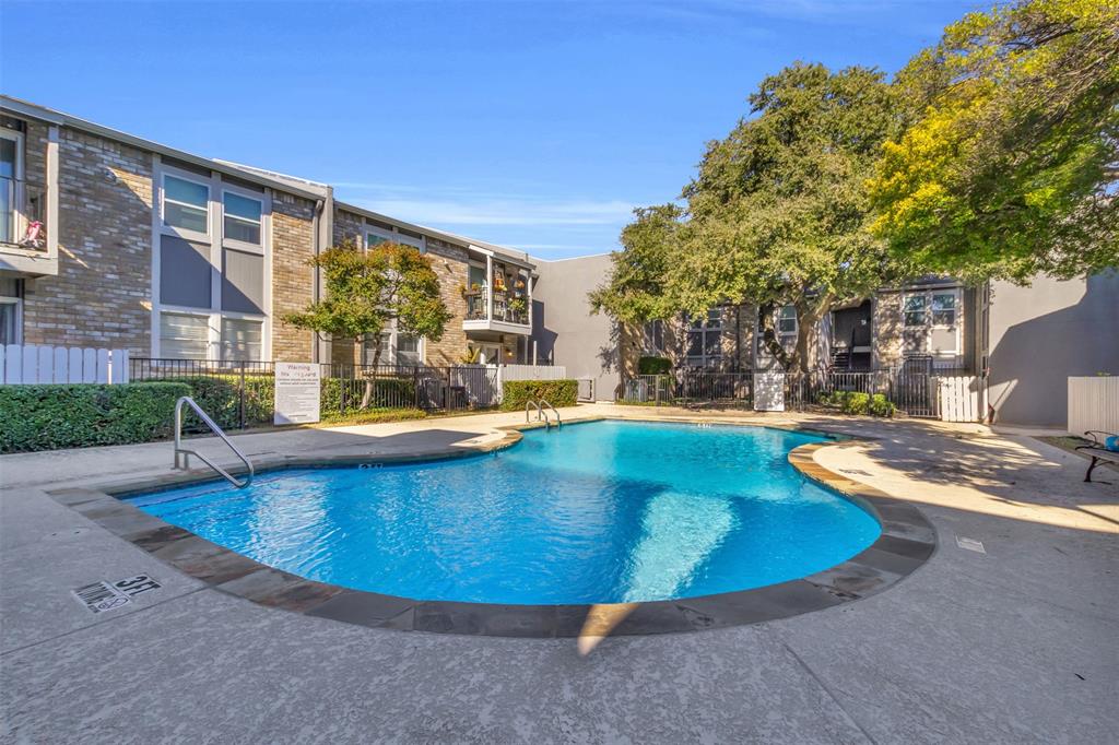 Arbor Court Condo - Residential