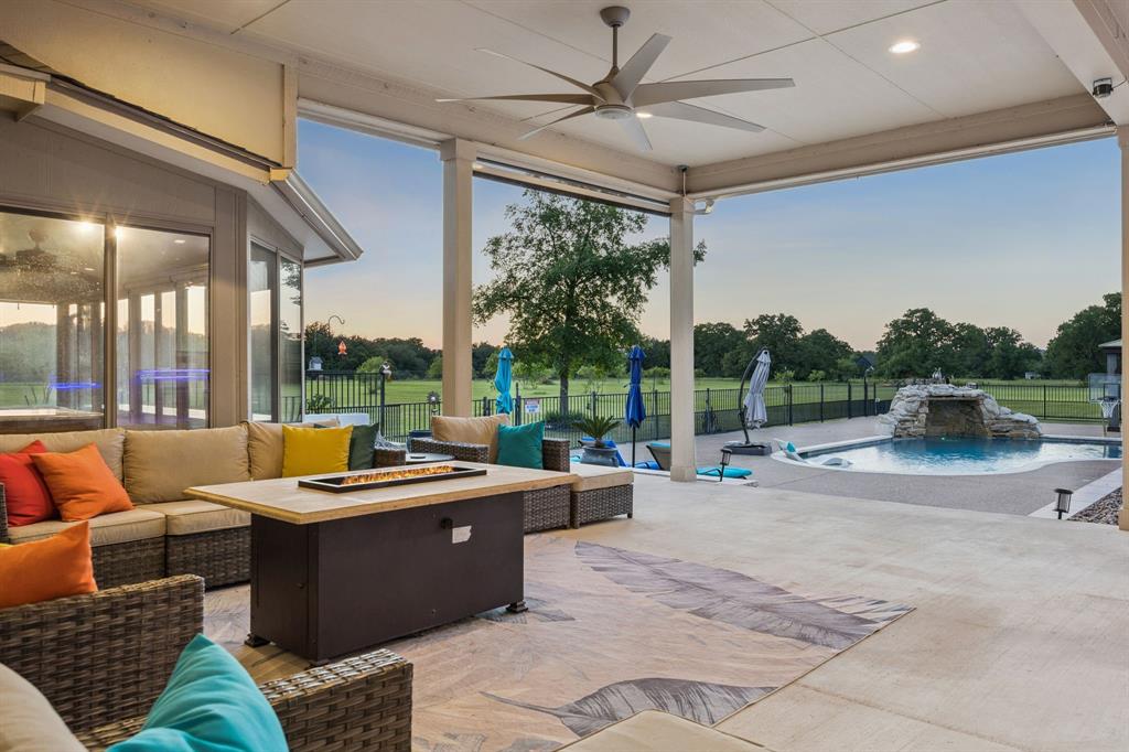 Cattlebaron Parc II - Residential