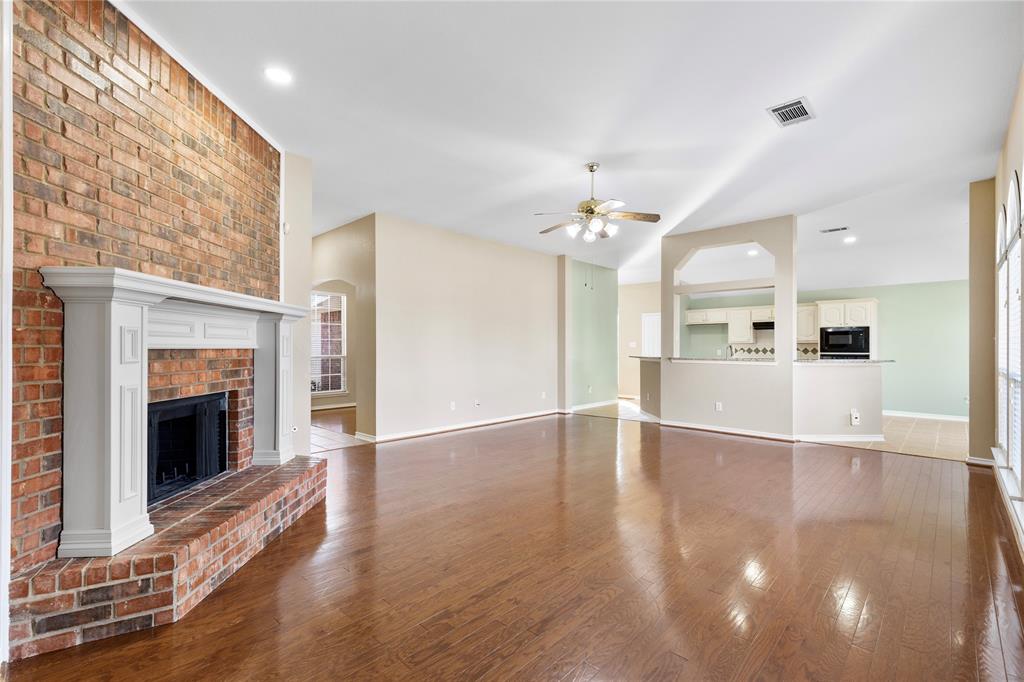 2609 Cantura Drive