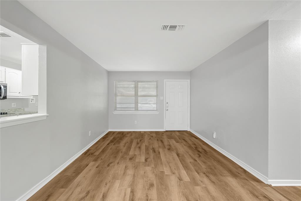 5724 Bowling Drive