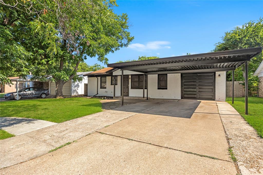 5724 Bowling Drive