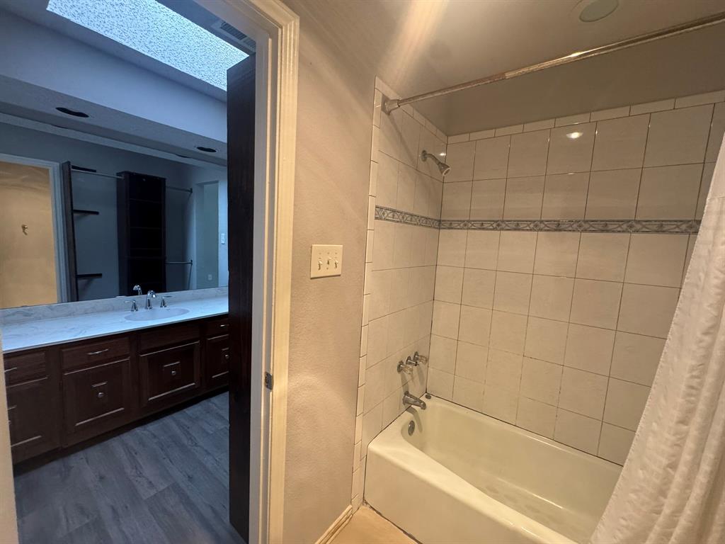 Brookhaven Village Condo Ph 01 & 0 - Residential