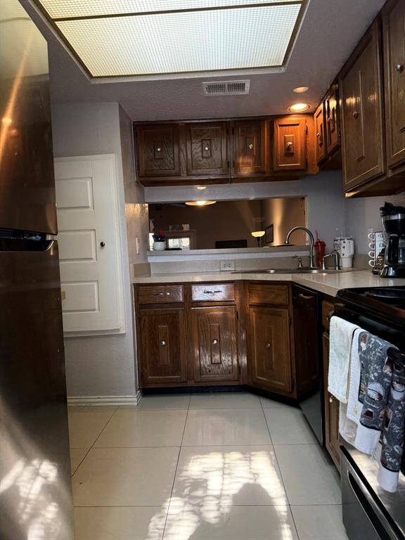 Brookhaven Village Condo Ph 01 & 0 - Residential