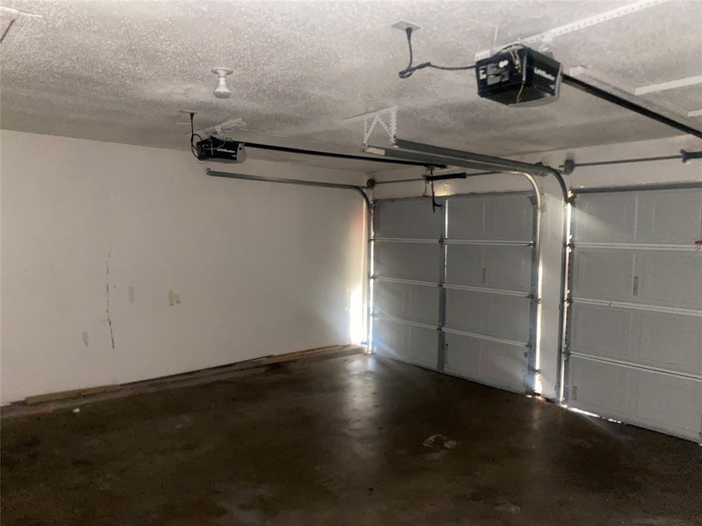 Ridgecrest Manor - Residential