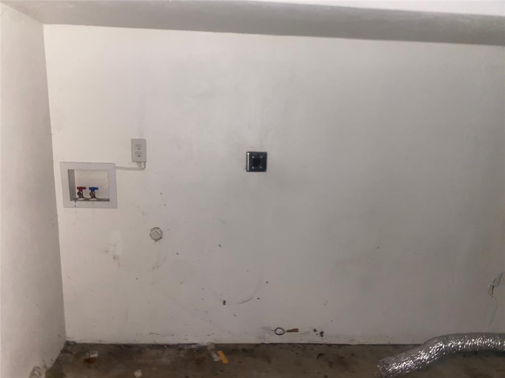 Ridgecrest Manor - Residential