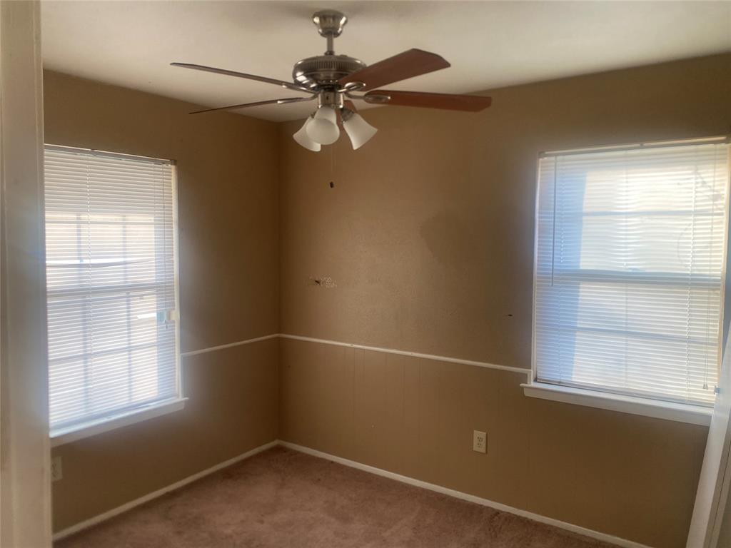 Ridgecrest Manor - Residential