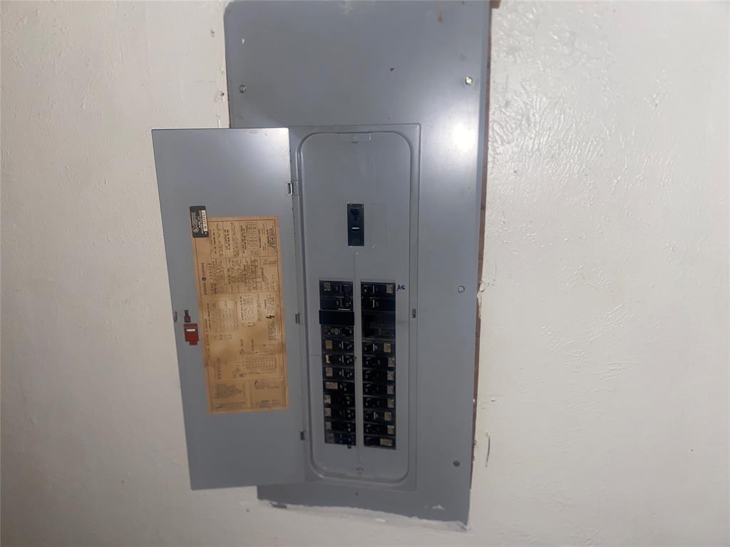 Ridgecrest Manor - Residential