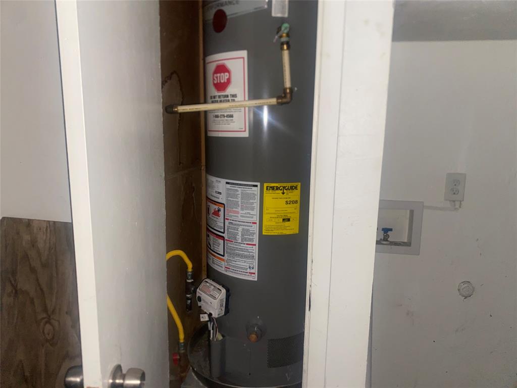 Ridgecrest Manor - Residential