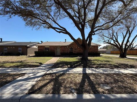 5101 Bartlett Drive The Colony TX 75056