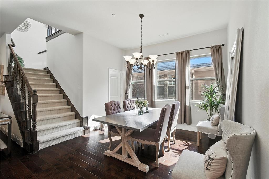 5217 Kentwood Drive