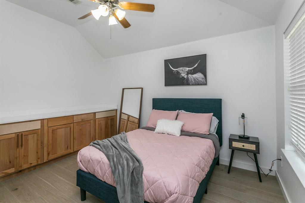 Foxwood Glen - Residential