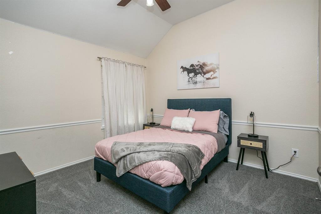 Foxwood Glen - Residential