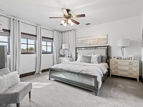 Tiny photo for 12633 Lakeview Court, Fort Worth, TX 76179 (MLS # 20951044)