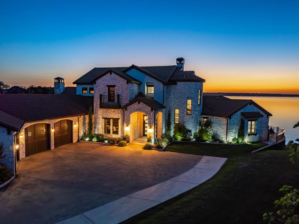 12633 Lakeview Court