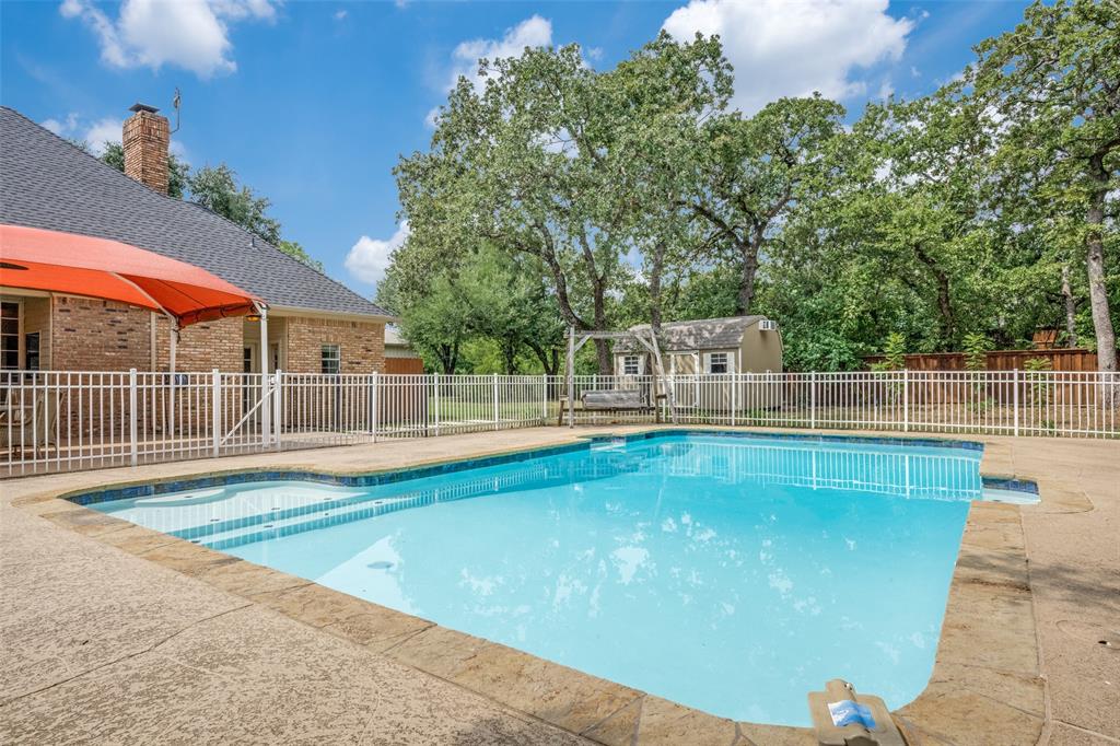 260 Canyon Oaks Drive