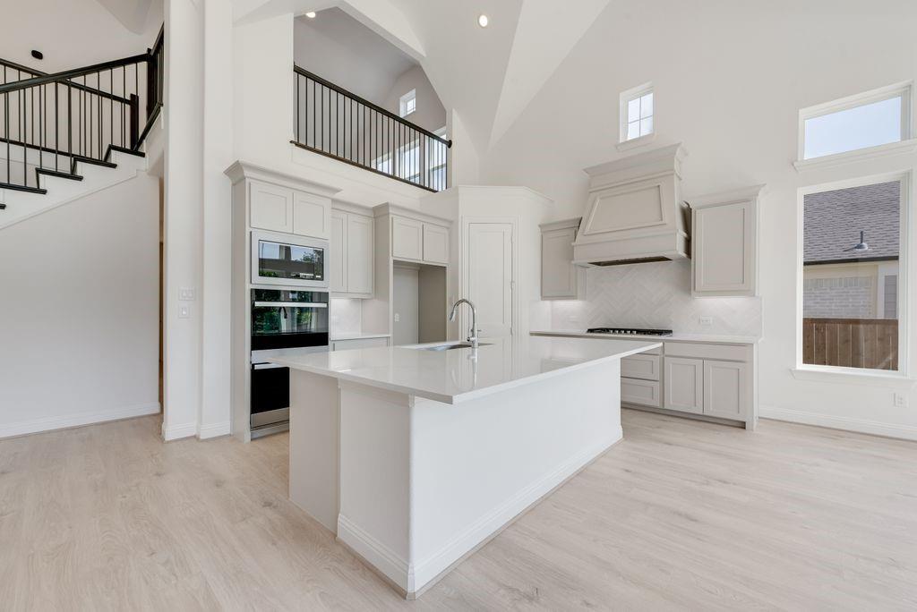 Breezy Hill - Residential