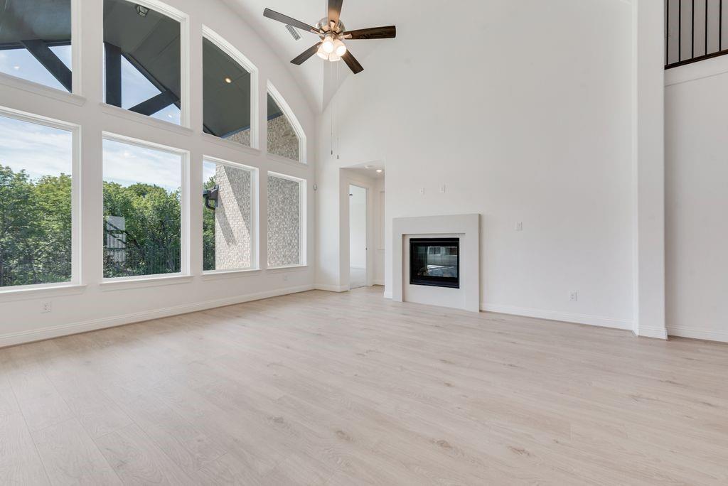 Breezy Hill - Residential