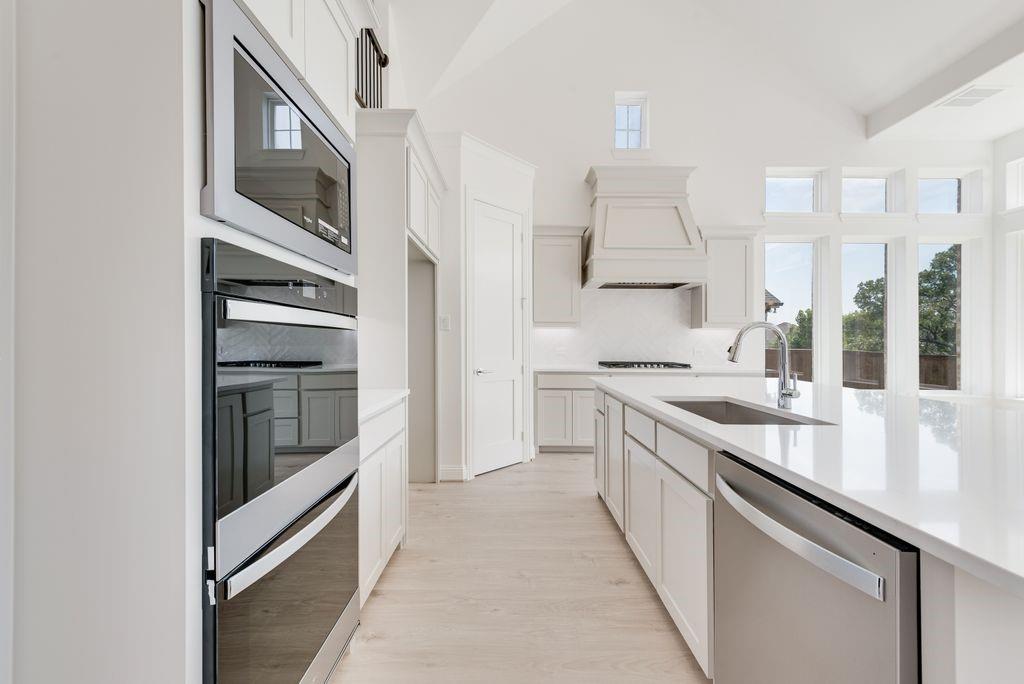 Breezy Hill - Residential