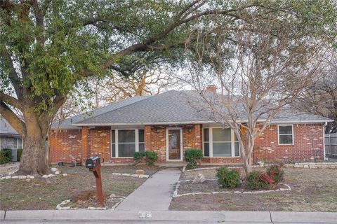 108 Oakmont Drive Trophy Club TX 76262