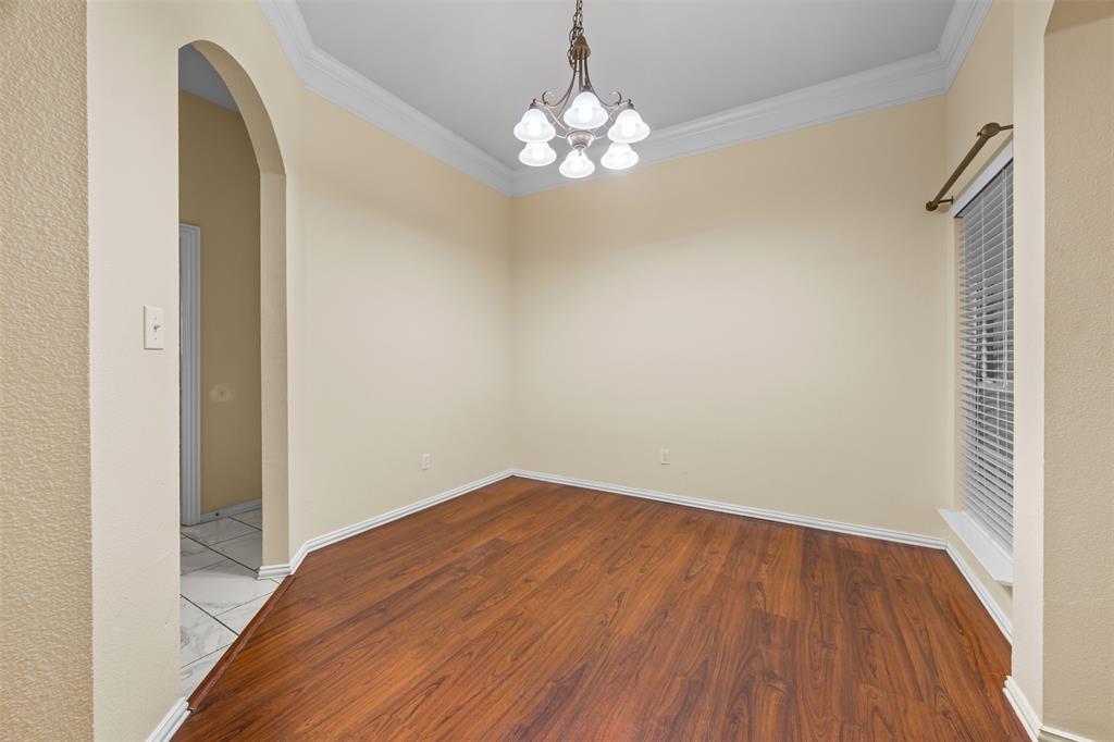 908 Ryanfield Court