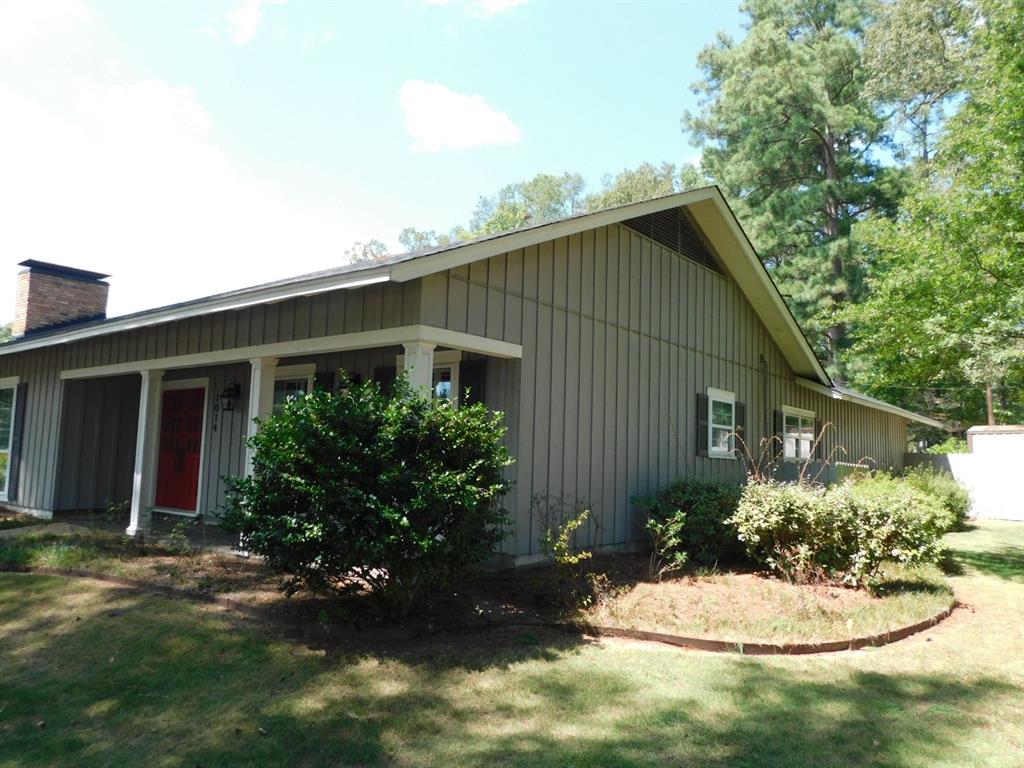 1014 Janice Drive