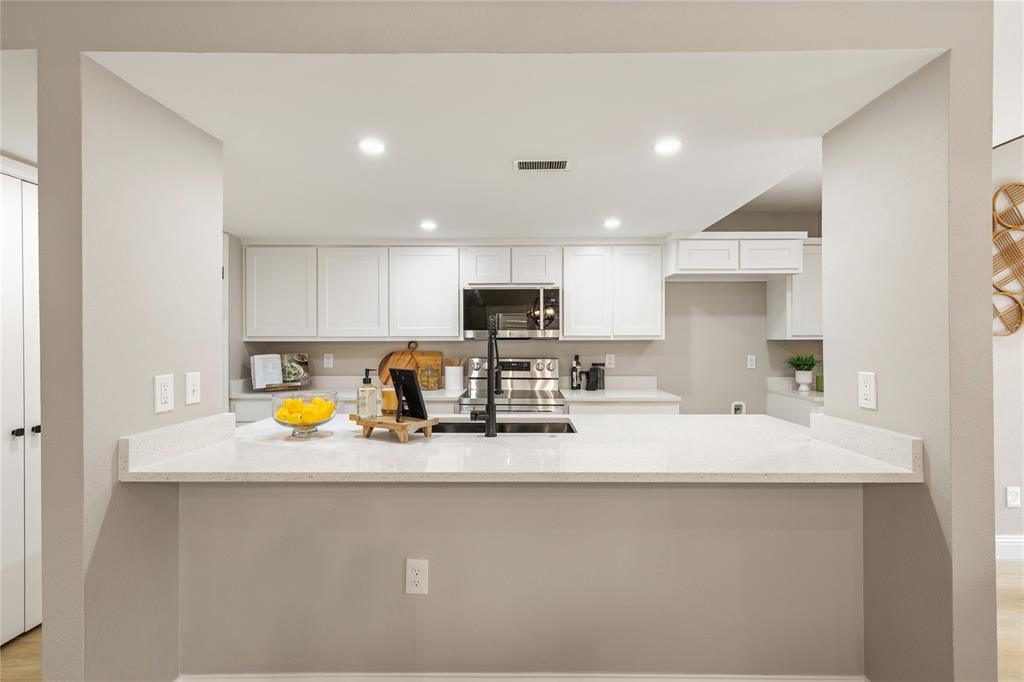 Esplanade Condo - Residential