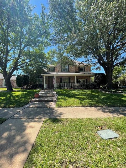 Photo of 108 Windsor Drive, Murphy, TX 75094 (MLS # 21272645)
