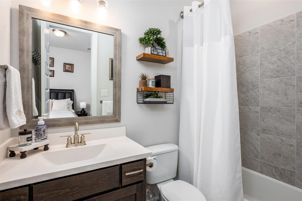 Mantua Point - Residential