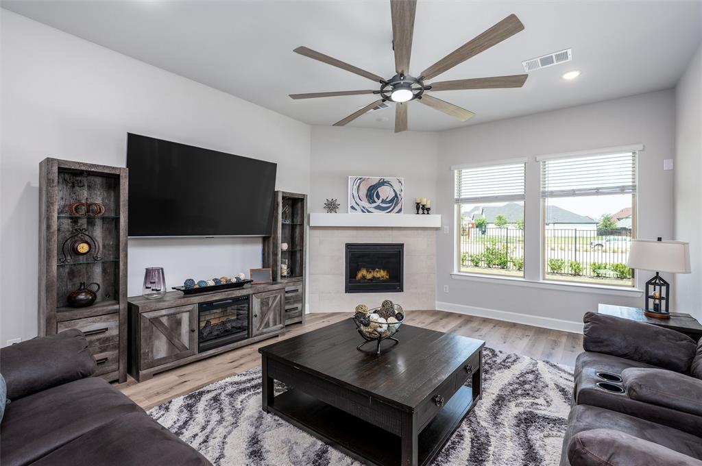 Mantua Point - Residential