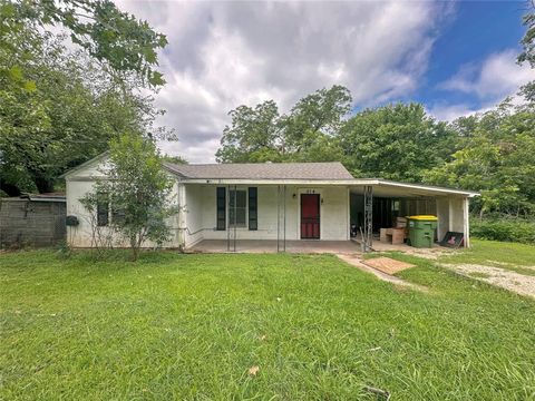 214 Fenton Street Waco TX 76705