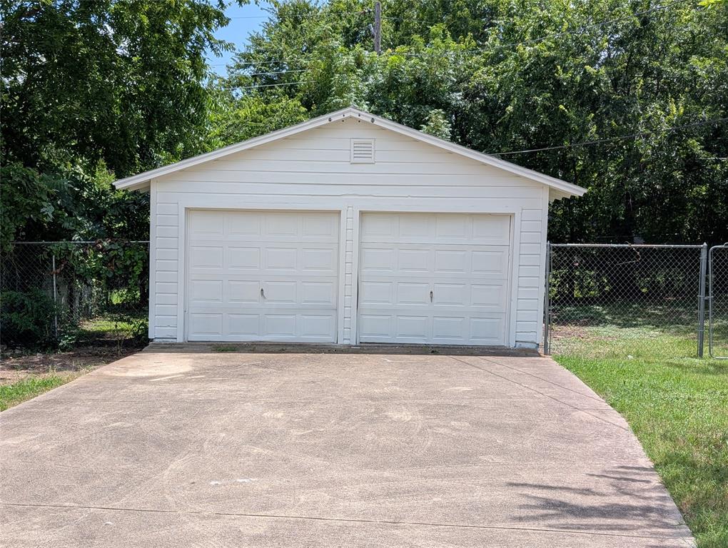 5109 Thurston Road
