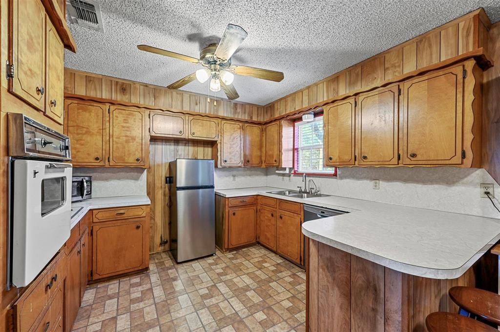 Four Post Ranch - Residential