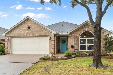 4418 Shady Elm Drive Mansfield TX 76063