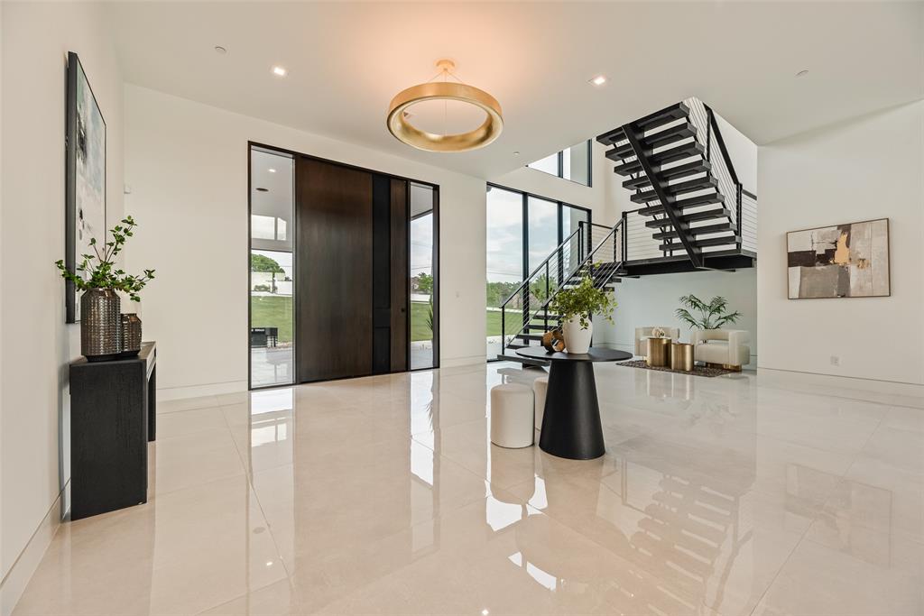 410 S White Chapel Boulevard