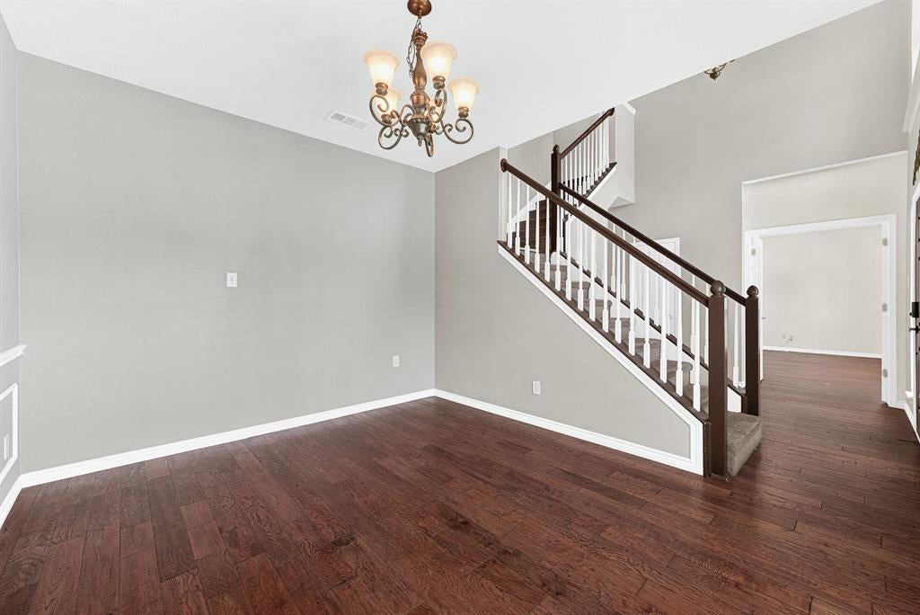 1533 Balboa Lane