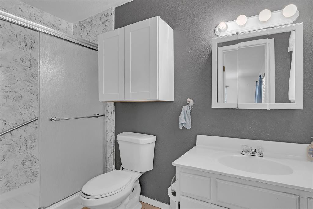 LAKE TAWAKONI - Residential