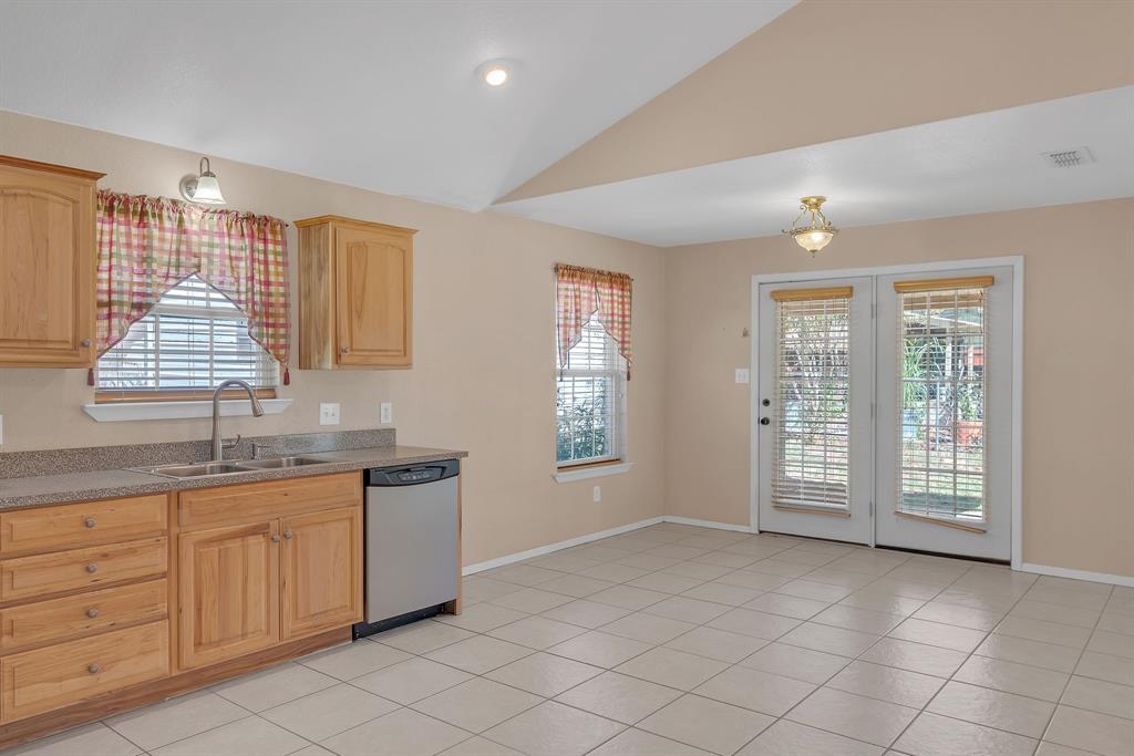 LAKE TAWAKONI - Residential