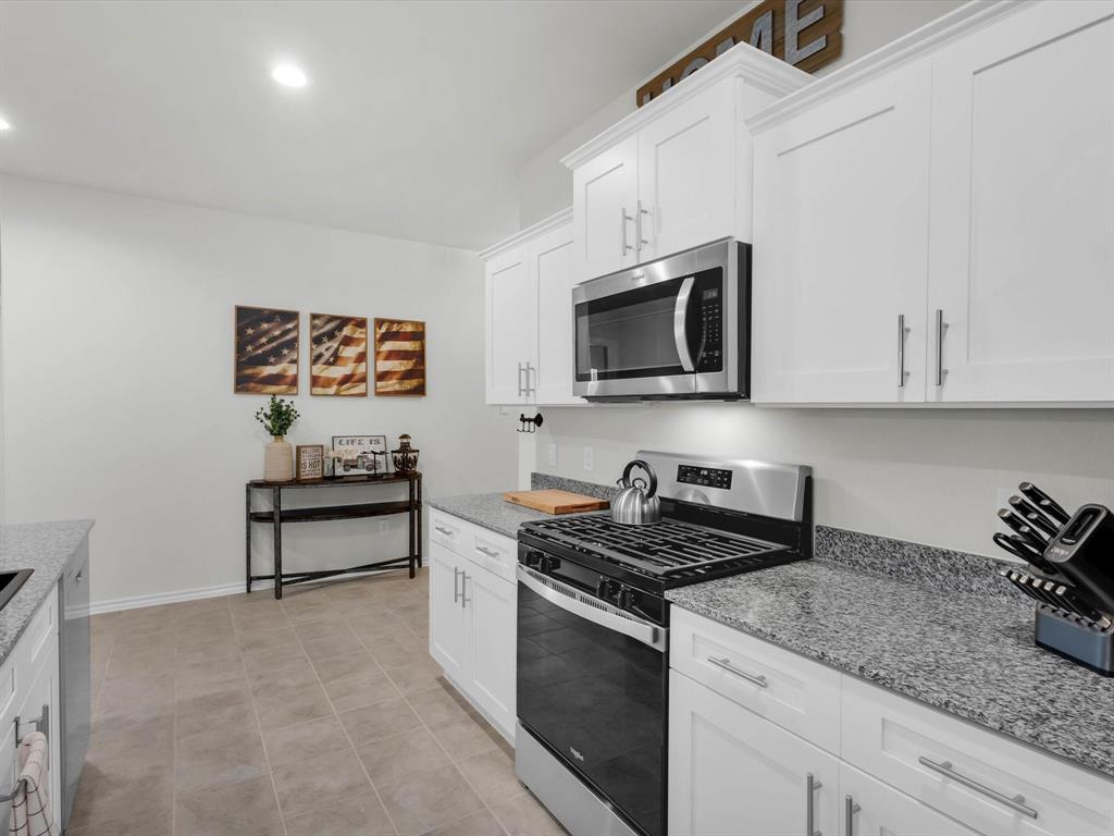 505 Derby Lane
