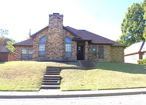 1815 Seabrook Drive Duncanville TX 75137