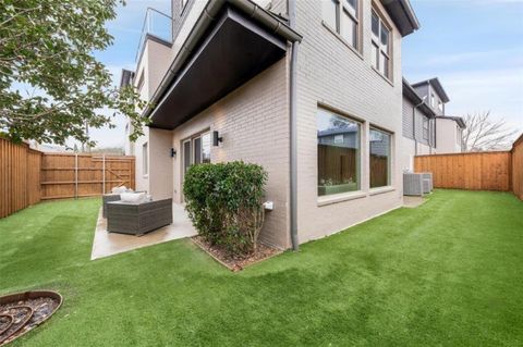 Tiny photo for 3706 W Beverly Drive, Dallas, TX 75209 (MLS # 21101039)