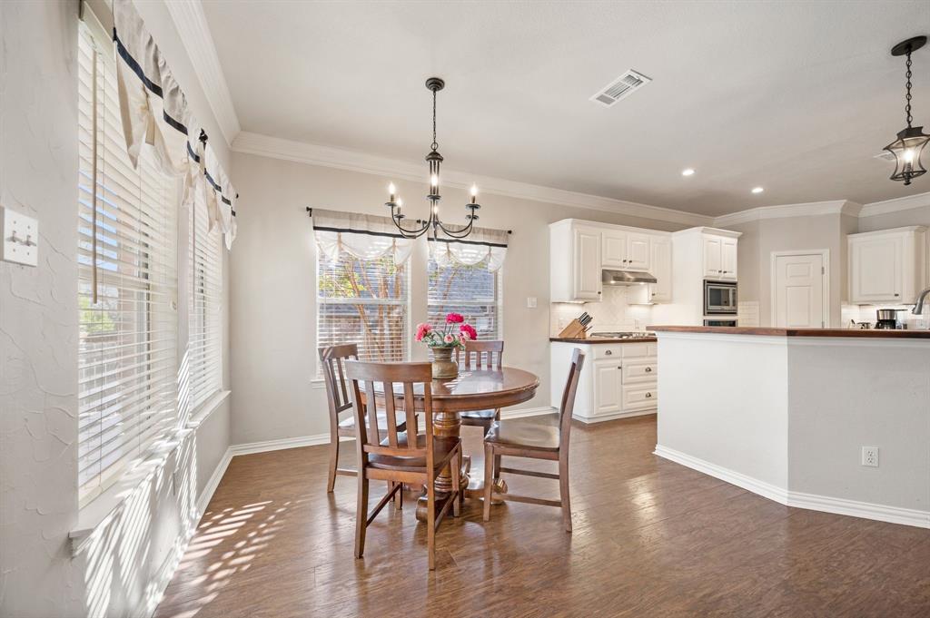 7720 Bridlewood Court