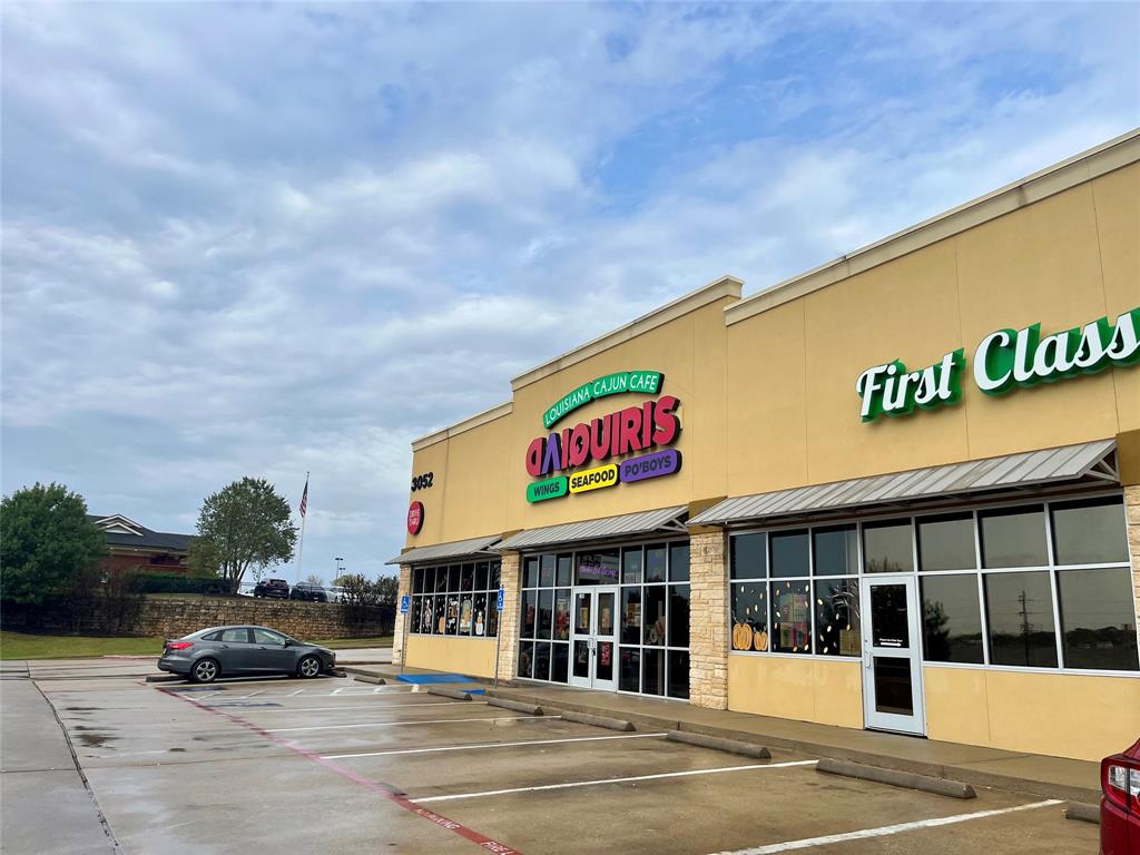3052 N Eastman Road 100