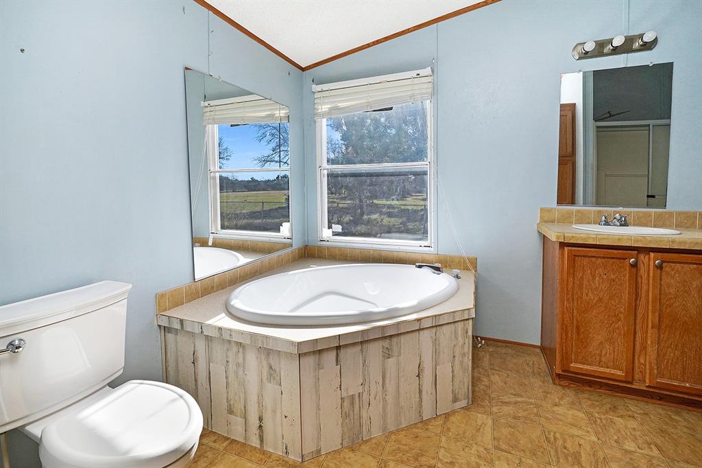 Live Oak Hills - Land