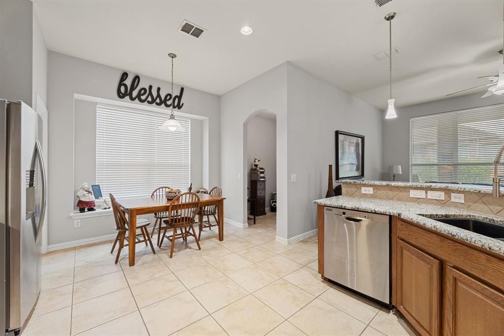 925 Cascade Drive