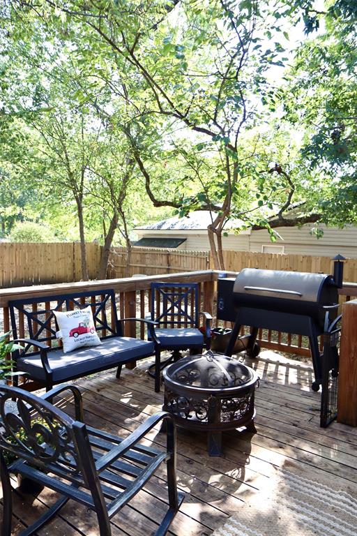 SHANNON R E 1ST ADDN - Residential