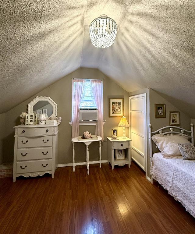 SHANNON R E 1ST ADDN - Residential