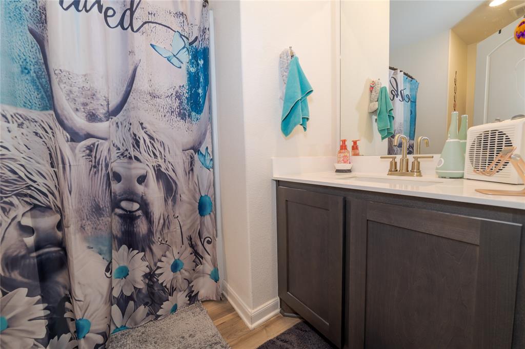 Vista West II - Residential