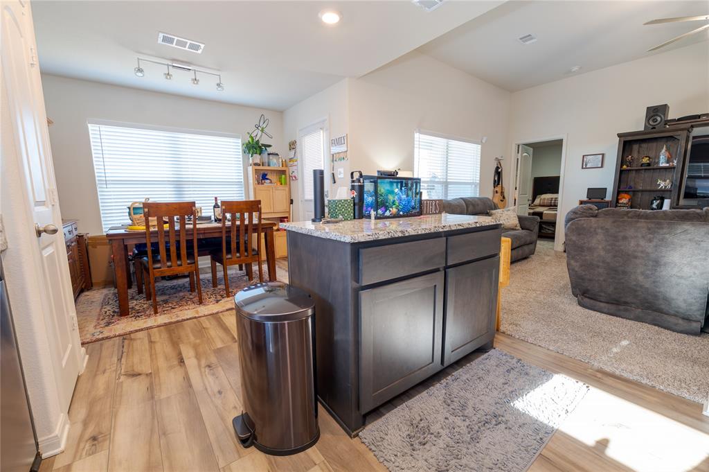 Vista West II - Residential